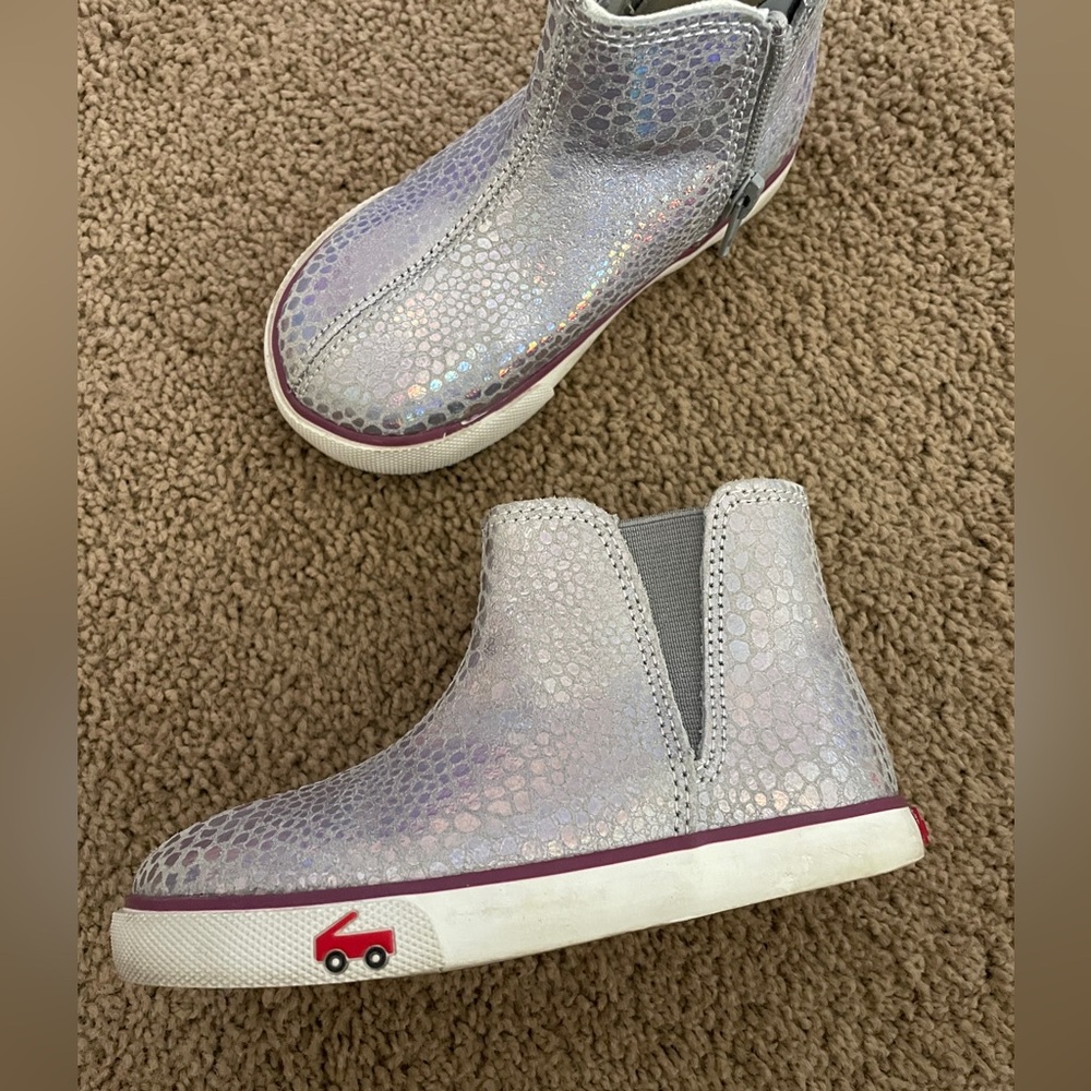 See Kai Run size 9 girls high tops purple shiny